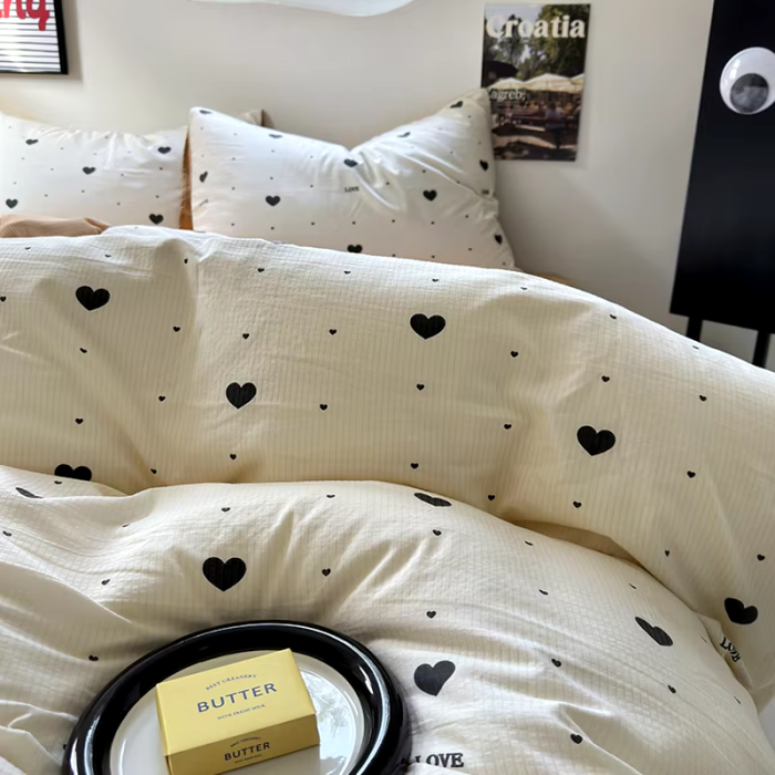 Must Be Love Bedding Set | Aesthetic Roomcore